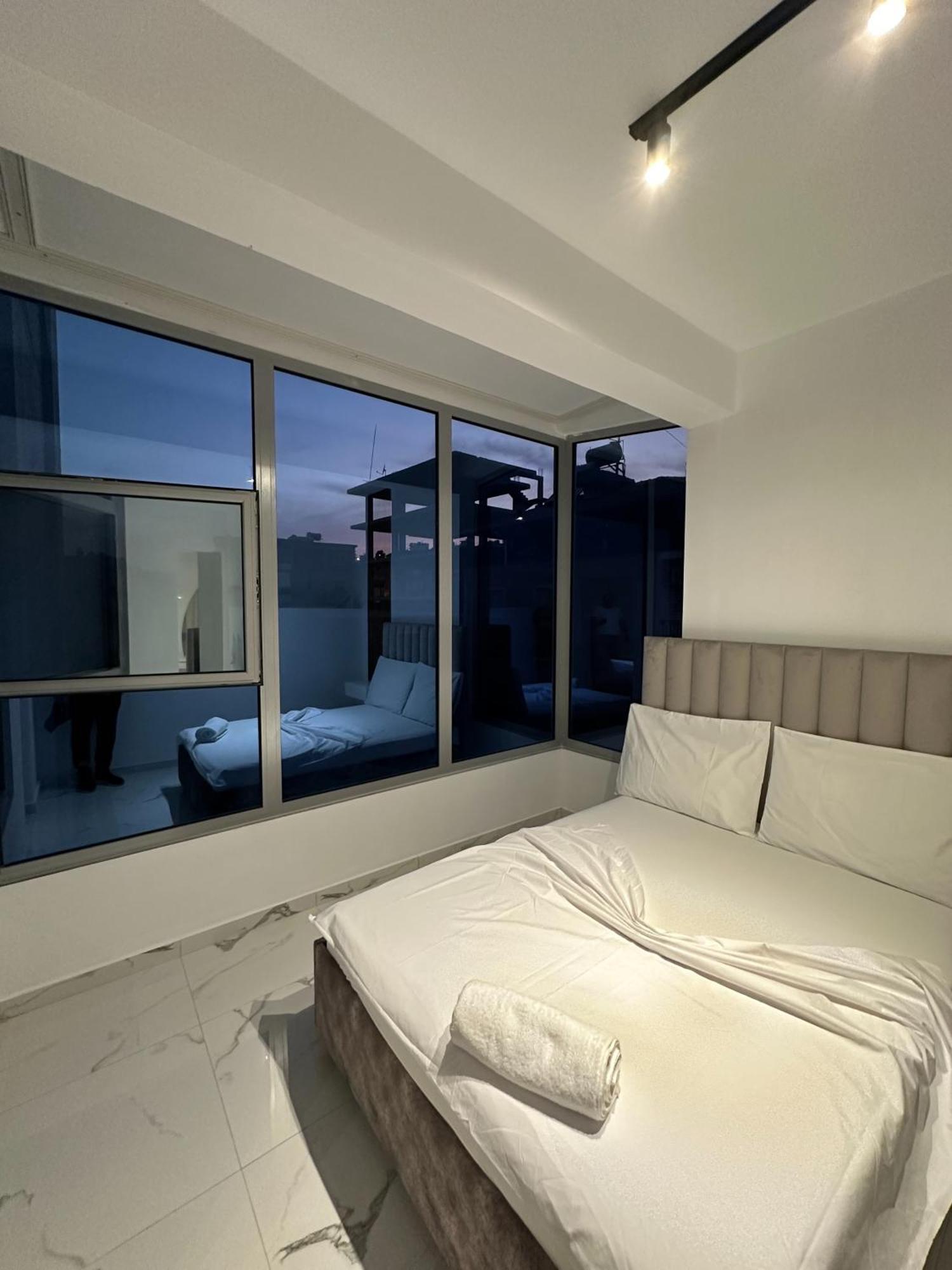 Hotel Elisabet Sarande Exterior photo